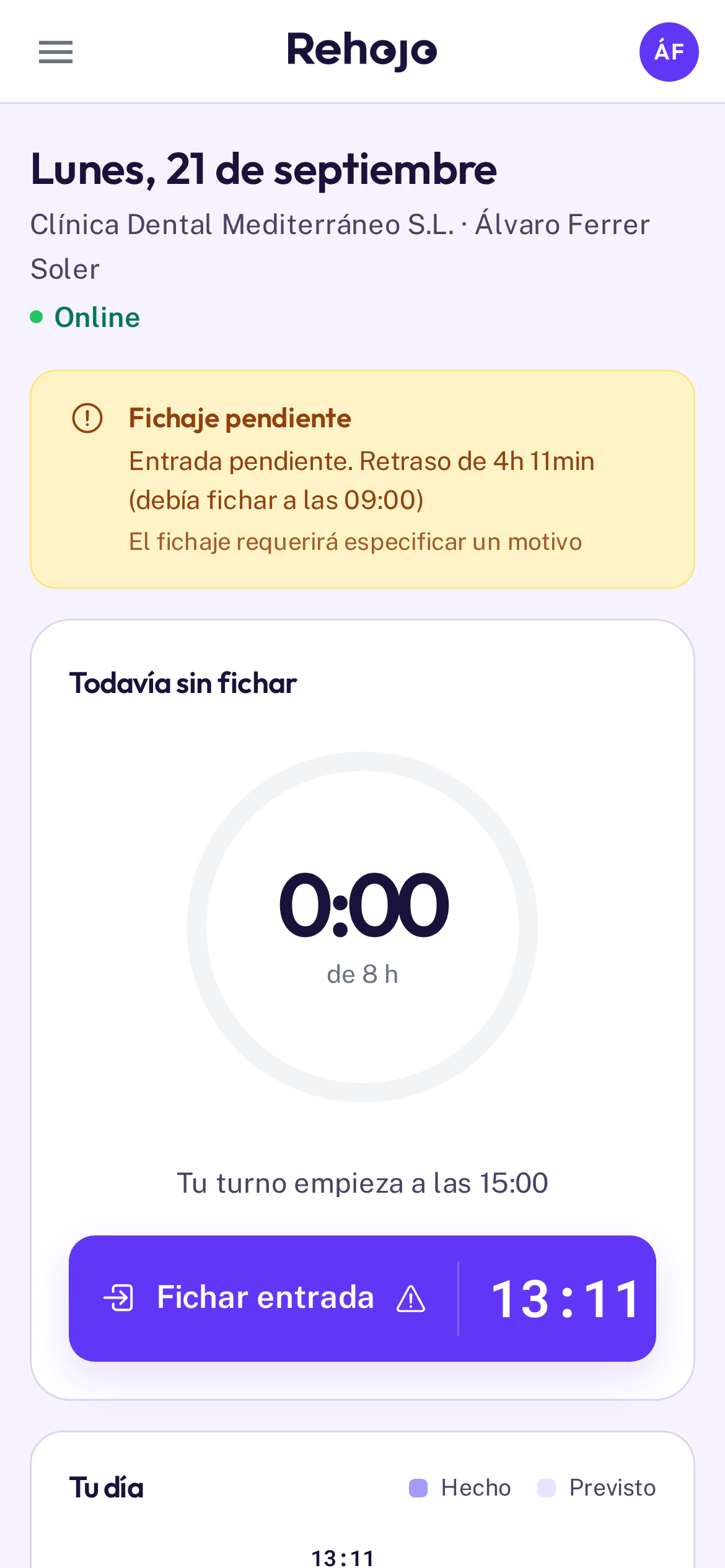 Aviso de fichaje pendiente en la app de Rehojo, con el retraso sobre la hora de entrada prevista (datos de ejemplo)